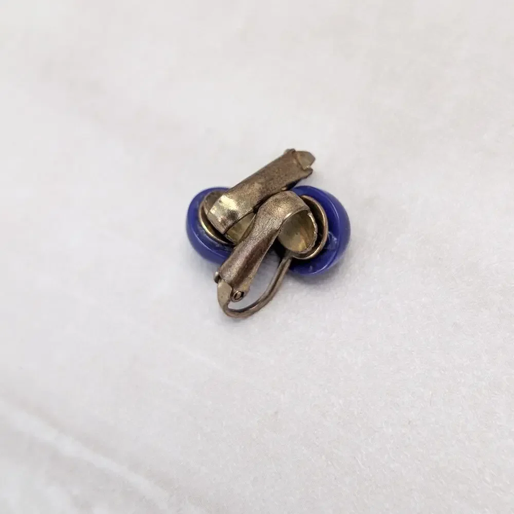 Vintage Clip On Earrings Small Retro - 3/8